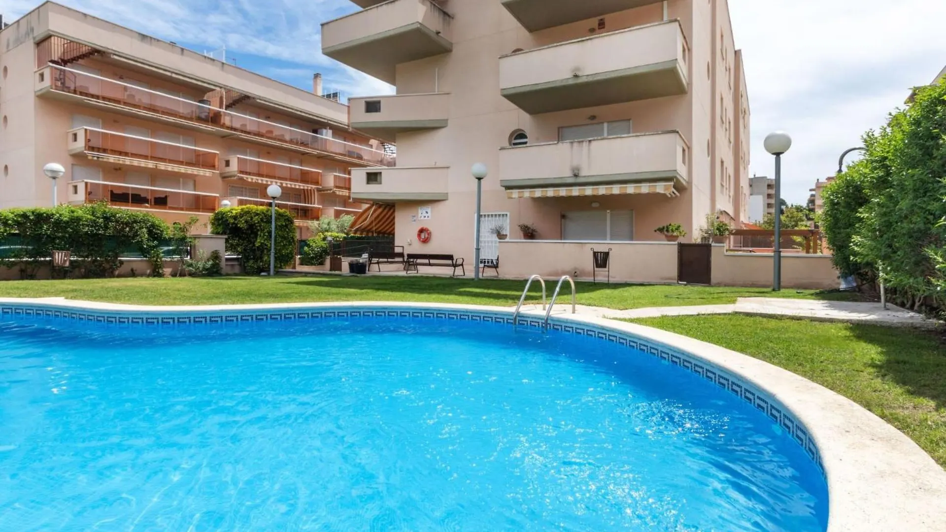 Apartment Montserrada 2 By Interhome Salou