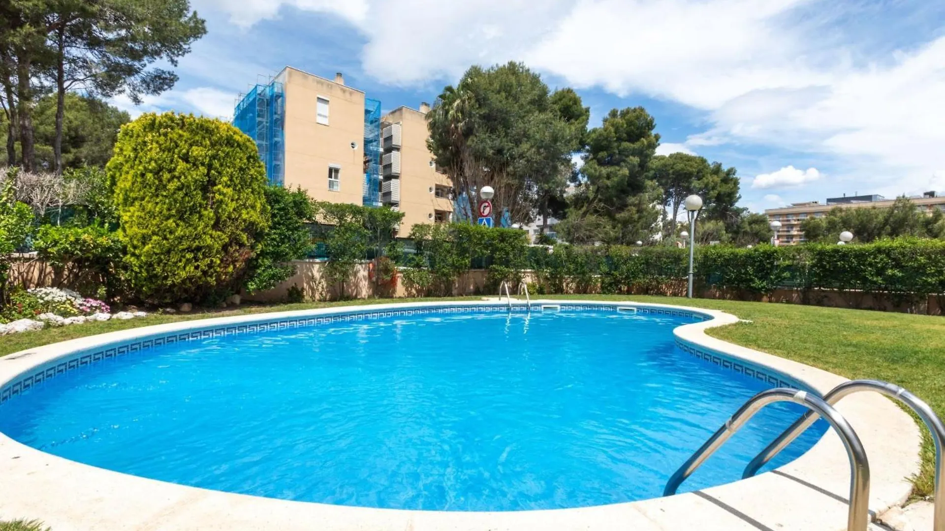 Apartment Montserrada 2 By Interhome Salou