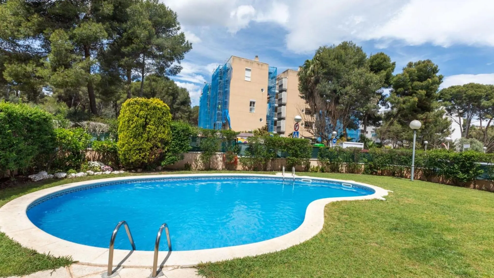 Apartment Montserrada 2 By Interhome Salou